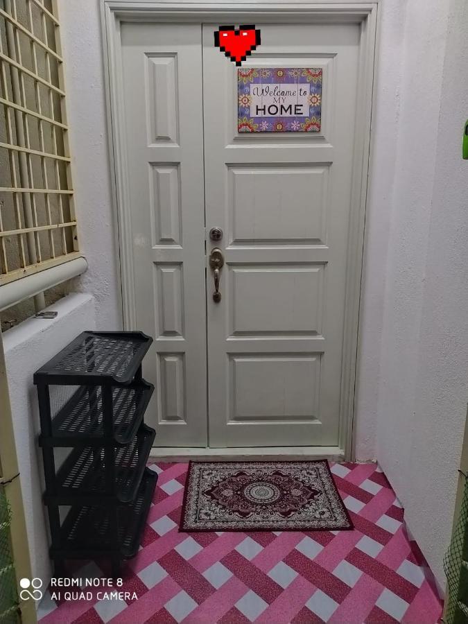Pd Laguna Homestay Red Port Dickson Buitenkant foto